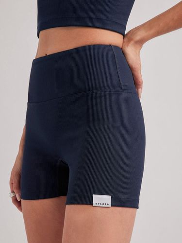 KALI Biker Shorts - Navy - NYLORA - Modalova