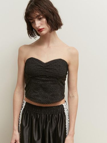 Flower Lace Cotton Bustier Top [Black] - SALTY PEBBLE - Modalova