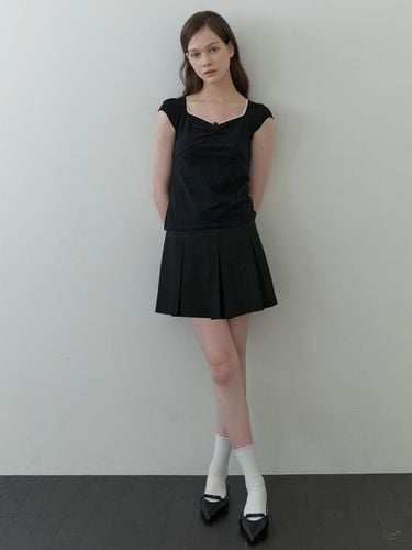 Classic Pleats Skirt_Black - KINDABABY - Modalova