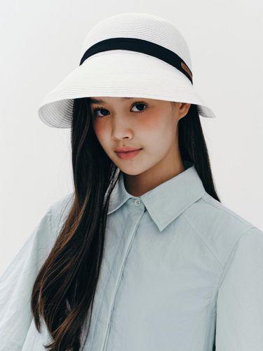 Rattan Wide Sun Visor Hat_White - marieclaire - Modalova