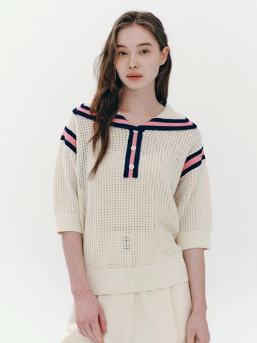 Color Point Crochet Knit Pullover - marieclaire - Modalova