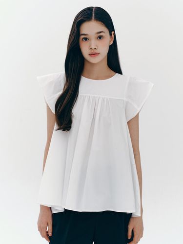 Sleeve Frill Cutting Blouse - marieclaire - Modalova