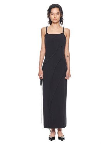 Cut Out Layered Maxi Dress_Charcoal - Matin Kim - Modalova