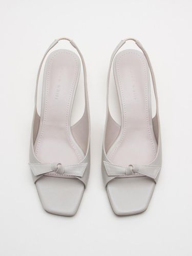 Tie Sandal - karen white - Modalova