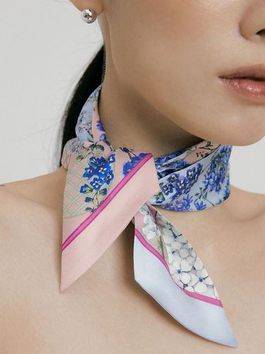 D_Flower- Long Twilly Silk Scarf - Ven&Qu - Modalova