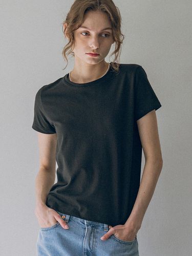 Essential Regular Fit T-Shirt () - vanone atelier - Modalova