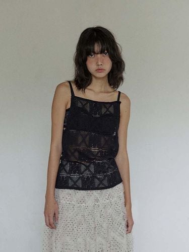 Crochet Trapeze Top_Black - HOKUSPOKUS - Modalova