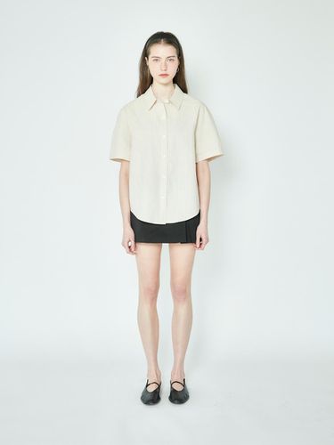 Woody Stripe Half Shirt - Beige - WMMSTUDIOS - Modalova