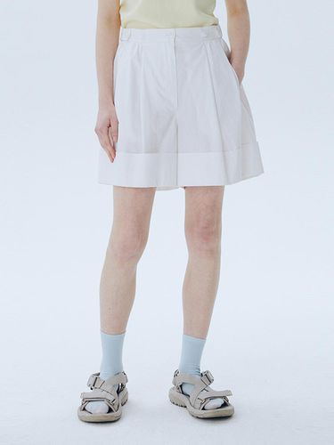 Tucked Shorts_White - ahwe - Modalova