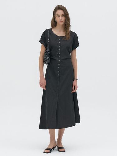 Unbalance Button Dress_Black - Lamerei - Modalova