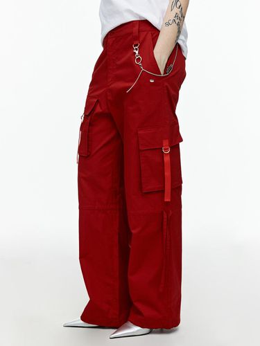 FLAP-POCKET CARGO PANTS_RED - FALLETT - Modalova