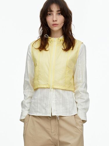 SHEER HOODED VEST_YELLOW - FALLETT - Modalova