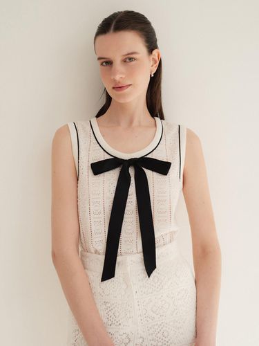 KENDALL Ribbon Tied Sleeveless Top - BAU by Bride And You - Modalova