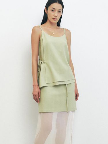 Linen Blended Layered Sleeveless Top (3 Color) - HACIE - Modalova