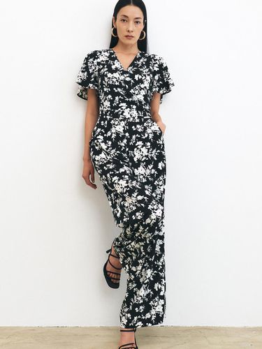 Flower Pattern Short Sleeve Jumpsuit_Black Print - HACIE - Modalova