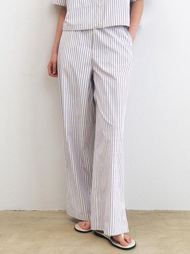 Vertical Stripe Banding Pants (3 Color) - HACIE - Modalova