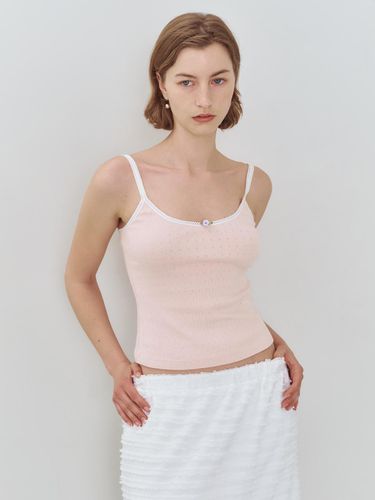 Dream Lace Cami Top_Baby Pink - LEUNI - Modalova