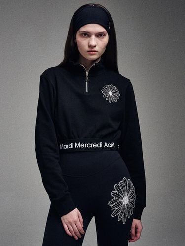 High Neck Cropped Sweatshirt Flower Needlework - Mardi Mercredi Actif - Modalova