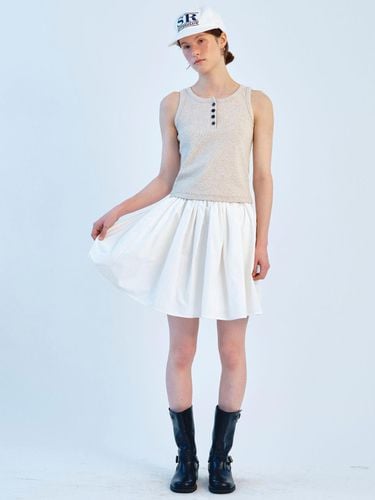 Volume Mini Skirt - SO IR - Modalova