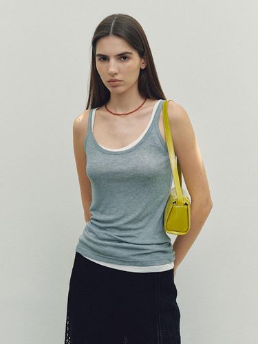 Soft Stretch Tencel U-neck Sleeveless Top - Neev - Modalova