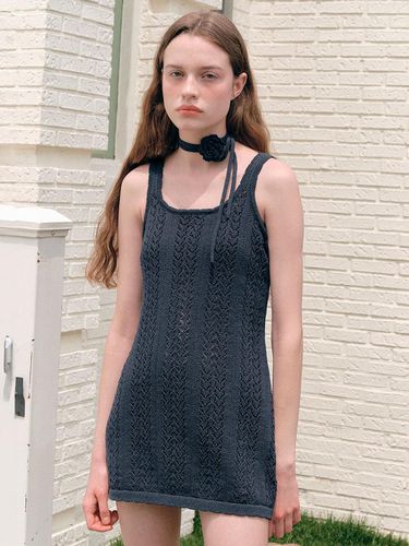 Rose Strap Sleeveless Dress_Navy - ROLAROLA - Modalova