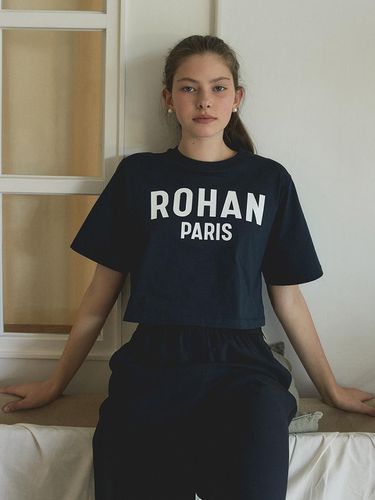 Loose Fit Crop Half Sleeve T-shirt_Navy - Charles de Rohan - Modalova