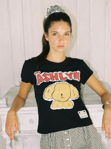 Super Soft Naked Pam T-shirt_Black - THE ASHLYNN - Modalova