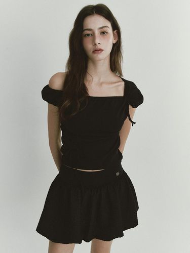 Lace Ribbon T-Shirt - Black - ASURA - Modalova