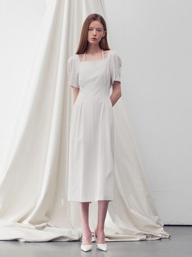 Sweetheart Neck Half Sleeves Dress - RE RHEE - Modalova