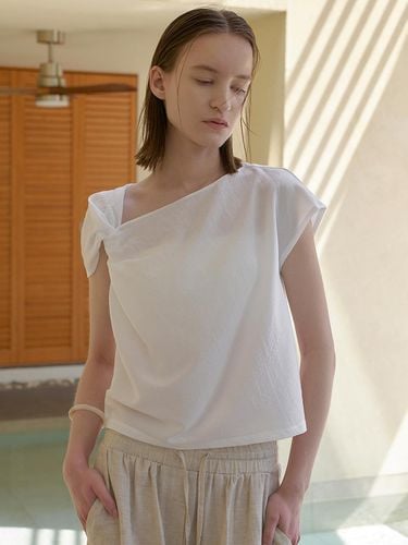 Twist Neck Bubble Blouse - 2colors - Atelier Nain - Modalova