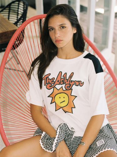 Sunny Crop T-shirt_White - THE ASHLYNN - Modalova