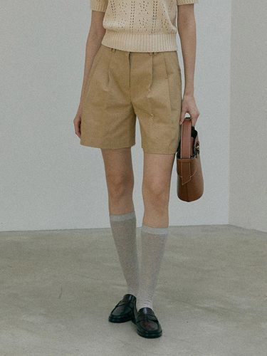 Pocket Point Bermuda Pants_Sand Beige - MOAT - Modalova