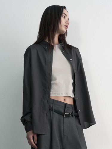 Essential Loose Fit Shirt_Charcoal - STUDIO TABLE - Modalova