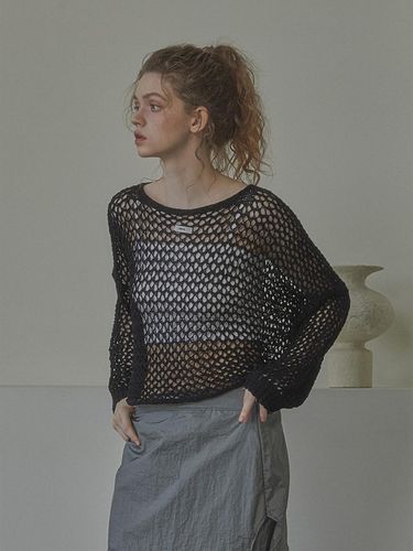 Filet Layered Knit Top_Black - leterie - Modalova