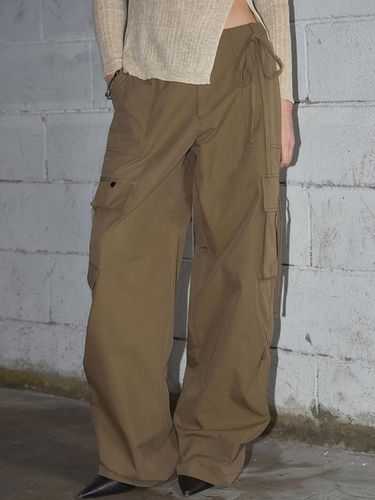 Flap Cargo Pants_Khaki Brown - leathery - Modalova