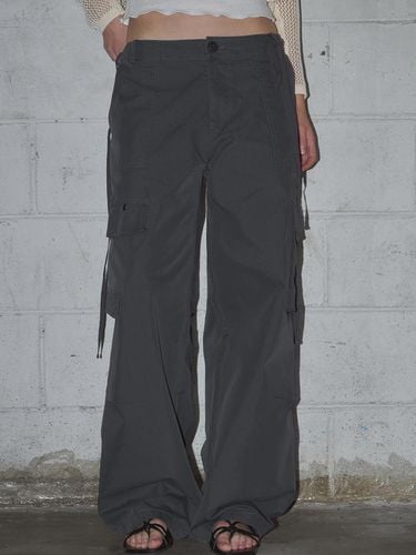 Flap Cargo Pants_Dark Grey - leathery - Modalova