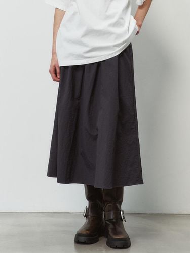 Cloudy Volume Skirt_Charcoal - PLAC - Modalova