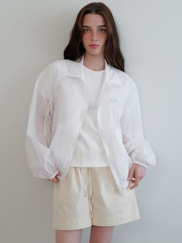 Light wind breaker (white) - ANDNEEDS - Modalova