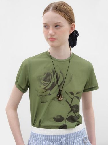 Rose Printed T-shirt - Green - poev - Modalova