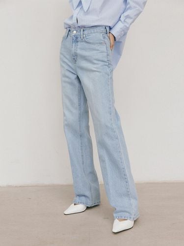 Essential Straight Jeans_Light Blue - Lucirzu - Modalova