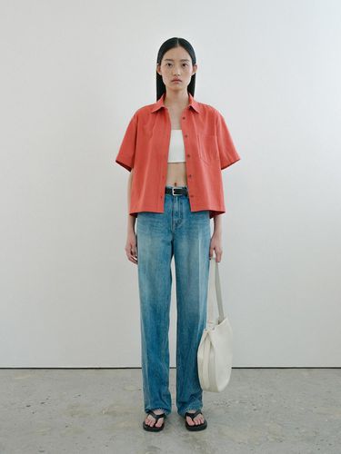 Denim Crop Shirt - OWN FEATURE COLOUR.OFC - Modalova