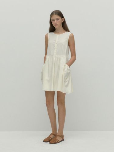 Shirring Sleeveless Dress - DEPOUND - Modalova