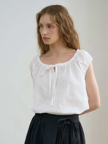 Volume Ribbon Blouse - RENEJ - Modalova