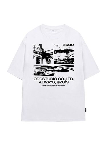 Odd Shade Oversized T-Shirt - White - ODD STUDIO - Modalova