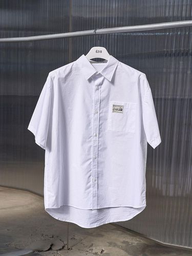 Label Point Half Shirt_White - EZIO - Modalova