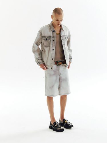 Basic Smog Denim Shorts - CHOWOO - Modalova