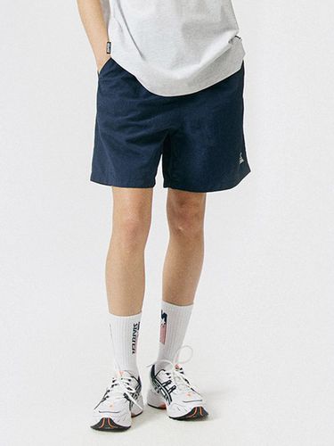 Essential Woven Shorts_Navy - STARTER - Modalova