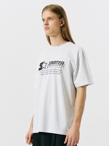 Essential Typography Short Sleeve T-shirt - STARTER - Modalova