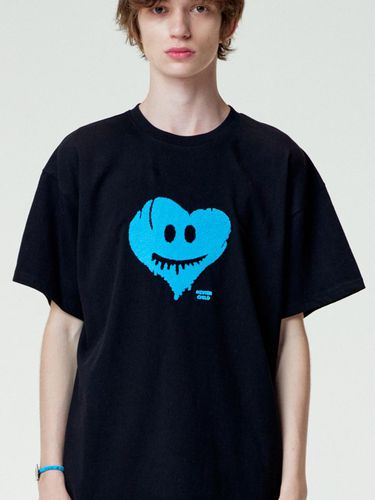 Heart T-Shirt - Black - MISTERCHILD - Modalova