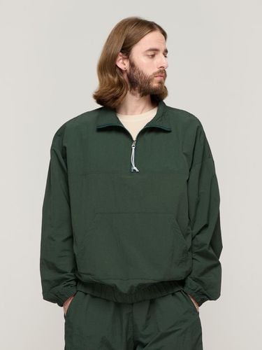 CB Taslan Hybrid Anorak_Green - CARGOBROS - Modalova